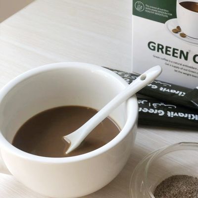 男性 の 健康 的 な 食事 管理 天然 の 薬草 ガンオダーマ コーヒーは 即座 に 体重 を 減らし ます
